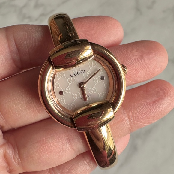 Gucci Jewelry - Gucci Gold Cuff Bracelet Watch Mother of Pearl Face Swiss Made 1400 L